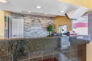 Econo Lodge Clovis - 3