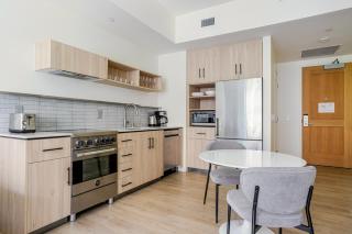Blueground Hollywood rooftop pool nr Hollywood Bowl LAX-1400 - 4