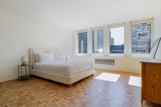 Blueground Prudential St Botolph view nr Boston Public Garden BOS-1218 - 1