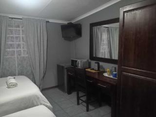 White House Lodge Vryheid - Vryheid - 0