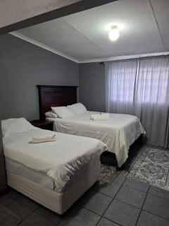 White House Lodge Vryheid - Vryheid - 9