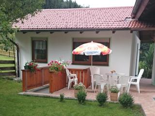 Ruhiges Apartment mit Sauna, Burggen - Burggen - 0