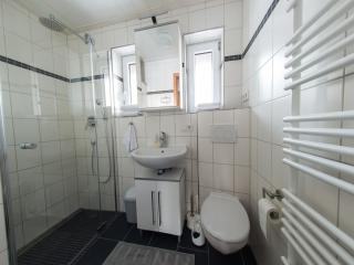 Ruhiges Apartment mit Sauna, Burggen - Burggen - 7