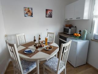 Ruhiges Apartment mit Sauna, Burggen - Burggen - 4