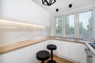 Kochanowskiego Parkside Apartment by BookingHost - 6