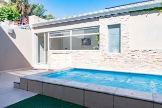 Fabulous Holiday House - 9