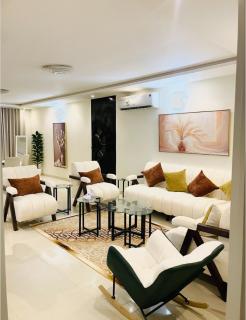 شقة فاخرة ثلاث غرف نوم وصالة واسعة مودرن الملقا Luxury apartment with three bedrooms and a spacious modern living room almalqa - Riyadh - 9