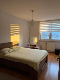Stay with a Stunning View - Sarajevo - 6