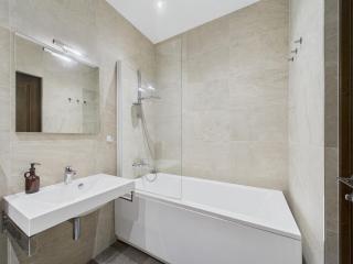 1BR Apartment in a Renovated Historic Building - Rīga - 5