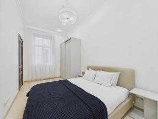 1BR Apartment in a Renovated Historic Building - 3