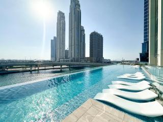 FIRST CLASS 2BR Luxury Canal & Pool Views - 9