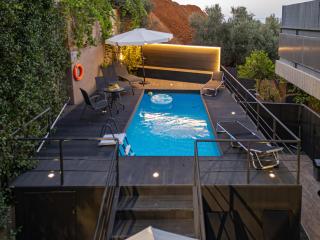 Blissful Residence with Pool by 8essentially - 7