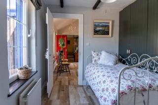 The Auld Shack - Cornamucklagh - 2