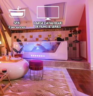 Suite Romantique 45m2-Amiens Centre-SPA & Parking - 0