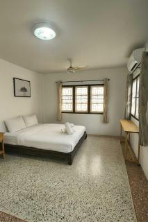 2Bedrooms Beachfront House with Fast WIFI - 3