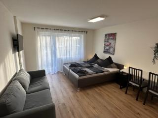 Helle & Moderne 1 Zimmerwohnung ebenerdig - 1