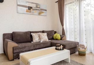 Stylish Flat with Free Pool Access, Bendita Mare by Flat Mаnаger - 8