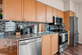 Downtown Condo with Picturesque View - 2