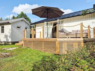 Magical Seaside Retreat on Tjorn-By Traum - Berga - 9