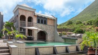 Whale Tails Boutique Hotel - 7