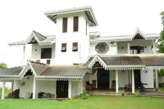 Dinila Villa - 0