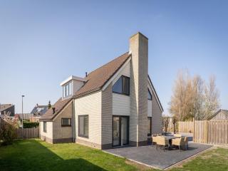 Modern Holiday Home in De Cocksdorp - 0