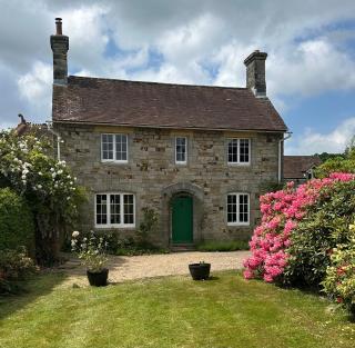 Detach Sandstone Cottage, Sleeps 6, 2 x King Size, 2 x Singles - 8