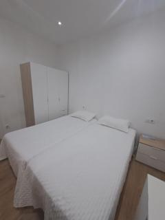 Habitación 2º IZQ H3 - Vigo - 4