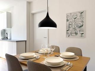 Bright modern apartment, 100m from Sarajevo City Hall & Old Town - Sarajevo - 6