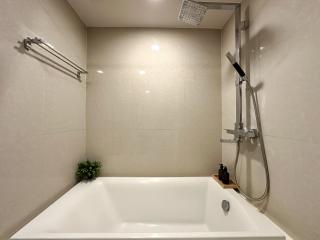 Stylish Downtown 1BR - Ultra Fast WiFi - BTS ThongLor - 5