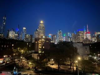 Luxury 1BD Unit in Midtown West - 5