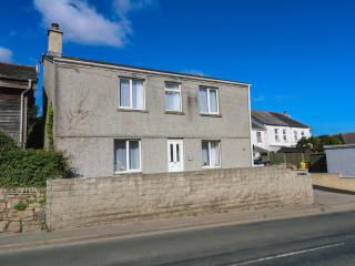 28 Guildford Road - Hayle - 0