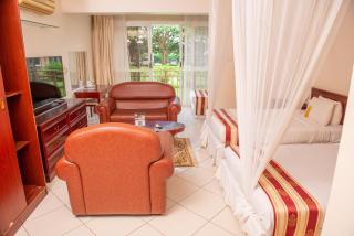 Bomah Hotel Limited - 6
