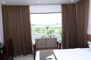 Aura Airport Hotel - 5