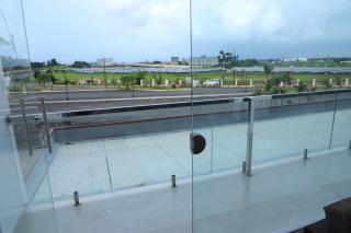 Aura Airport Hotel - 2