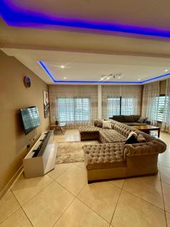 Two bedroom luxury apartment - Accra - 6