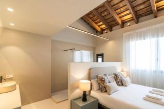 VLC Host - Martí Apartments - 2