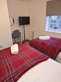 NightRest Homes Woodside NEC Free Parking 2Toilet - Birmingham - 0