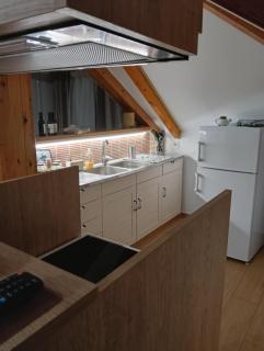 Attic in the city center - Mytilène - 9