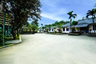 Belvilla Bogor near Citra Alam Riverside formerly Aries Biru Hotel - Bogor - 8