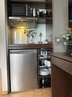 Paragon Apartments - 8