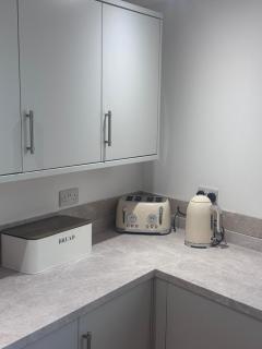 4 Bedroom- 5 Bathroom Central Builth Townhouse - 3