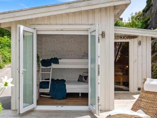 8 person holiday home in ELLÖS - Ellös - 6