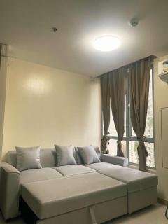 1Bedroom2603A Sunshine100Tower3 70Inches TV Pool Karaoke - 7