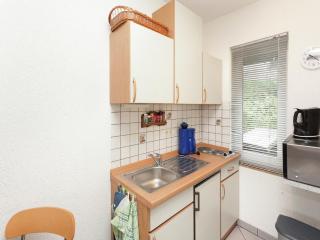 Holiday Stay with Terrace - Altenfeld - 8
