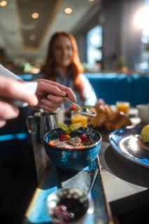 Clayton Hotel, Leeds - 2