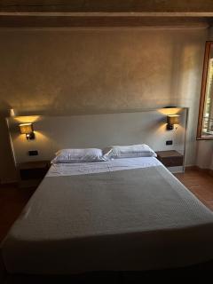Hotel La Valle - Volta Mantovana - 3