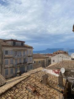 Old Town Nest - - 5