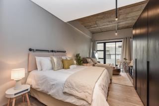 Lux Studio & Big Screen Bliss - Johannesbourg - 5