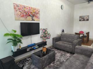 QMR Homestay - Kampong Jelatang - 4